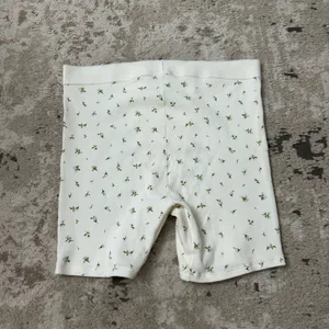 Skims Floral Boxers Size Large thumbnail 3