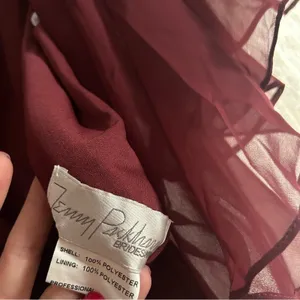 Jenny Packham Flutter Sleeve Luxe Chiffon Hi-Low Formal Dress‎ Cabernet NWT 2 thumbnail 9