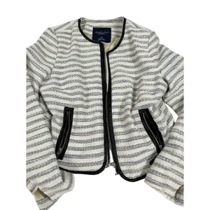 American Eagle Striped Cropped Moto Jacket Cream Navy Blue Faux Leather Trim L thumbnail 2