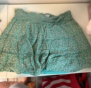 Skirt thumbnail 1