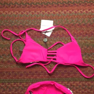 Nwt Hot Pink Geometric Bikini Set Cheeky Two Piece thumbnail 5