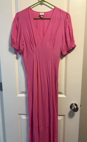Pink Dress thumbnail 1