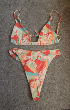 Skatie Sunset Bikini thumbnail 1