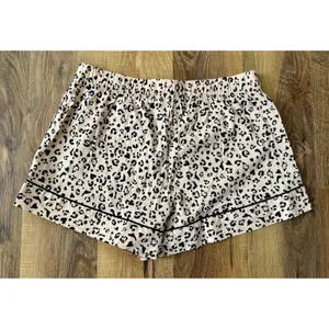 Victoria's Secret Peach Brown Cheetah Sleep Shorts Women Loungewear Medium thumbnail 3