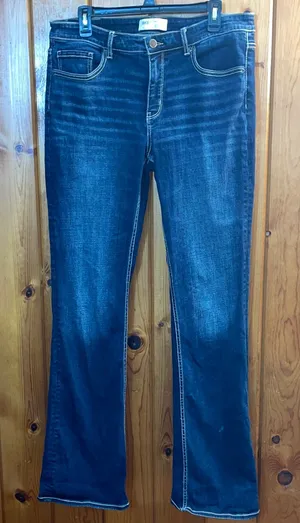 BKE Dark Blue jeans Payton jeans bootcut darker women’s jeans size 32x35 1/2 thumbnail 1