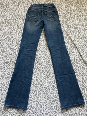 Wrangler Bootcut Jeans thumbnail 2