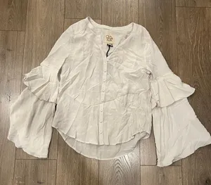 Chaser Off White Blouse thumbnail 1