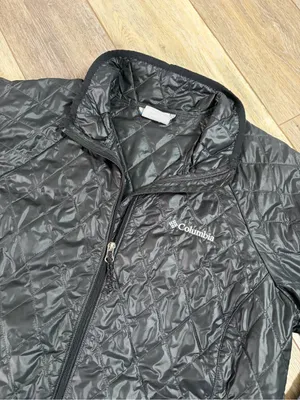 Columbia Women’s Black Quilted Insulated Packable Puffer Jacket thumbnail 2