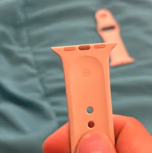 Pink Apple Watch Band thumbnail 3