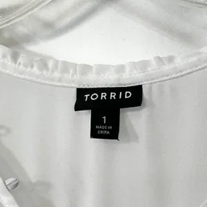 Torrid Plus Size 1X Top Chiffon Ruffle White Eyelet‎ Embroidered Bishop 1289 thumbnail 12