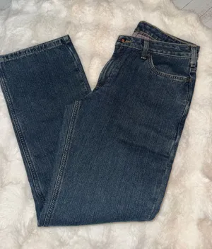 Carhartt Straight-Leg Jeans in Dark Blue Denim thumbnail 1