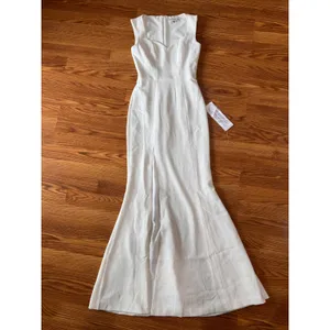 Dress The Population Sandra White Crepe Plunge Trumpet Bridal Gown XXS thumbnail 11