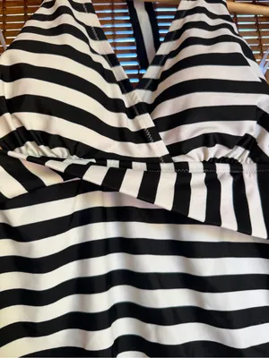 NWT Motherhood Maternity Beach Bump Striped One Piece Swimsuit Small thumbnail 4