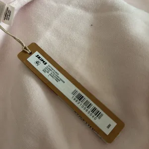 SKIMS NWT COTTON FLEECE CLASSIC PULLOVER HOODIE COLOR BARELY PINK SIZE L (Dep) thumbnail 5