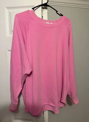 Crewneck Gap Women’s Sweatshirt thumbnail 1