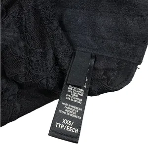 SKIMS - Femme Lace Demi Corset in Black thumbnail 3