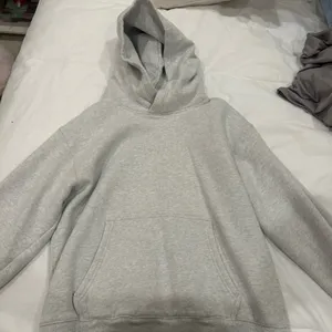 Aritzia Perfect Fit Fleece Hoodie heather grey thumbnail 1