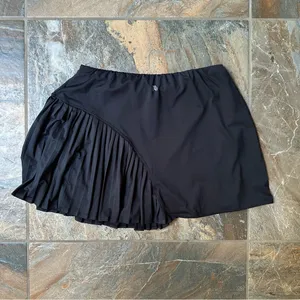 Tail Black Ruffle Tennis Skirt Athletic Skort Women’s Size Small Activewear Golf thumbnail 2