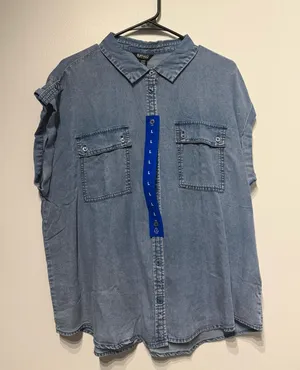 Buffalo David Bitton Women’s Short Sleeve Blue Blouse with Buttons and Front Pockets L thumbnail 1