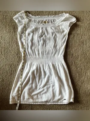 Y2K Hollister Women’s White Cotton Gauze Crochet-Trim Peasant Top dress thumbnail 8