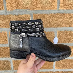 MERY made in italy booties size 6 Black thumbnail 8