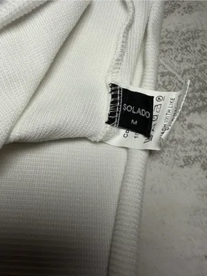 SOLADO White Ribbed Cutout Mock Neck Crop Top Size M thumbnail 3