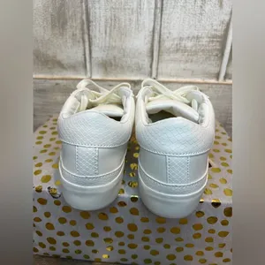 Nicole Miller White‎ Sneaker's Size 6.5 New thumbnail 5