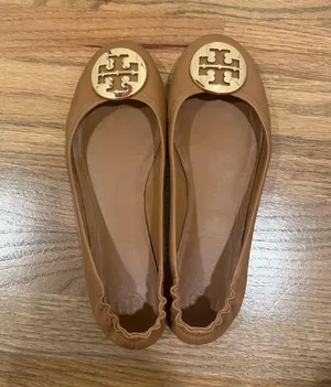 Tory Burch Minnie Ballet Flats- tan with gold logo thumbnail 1