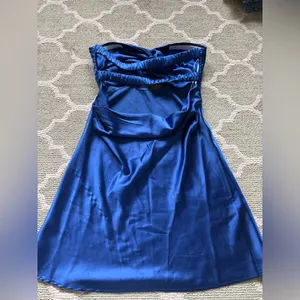 Princess Polly Royal Blue Dress size 4 thumbnail 5
