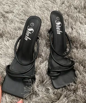 SheIn Black  Heels thumbnail 1