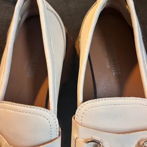 Cushionare Chic Cream Loafers with Gold Accent thumbnail 2