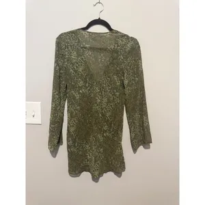 Victorias Secret Olive Green Animal Print Sheer V-Neck Tunic Top/Slip XS thumbnail 4