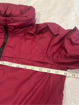Lululemon burgundy windbreaker jacket 4 women thumbnail 6