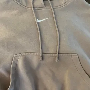 Nike Hoodie Sweatshirt thumbnail 2