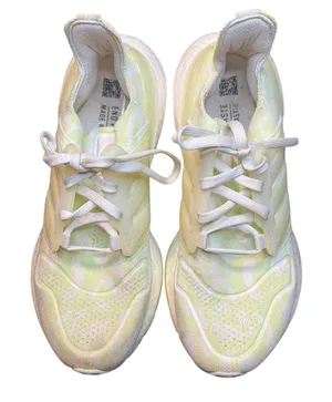 Adidas Ultraboost‎ Shoes Womens Size 6.5 Yellow Knit Running Sneakers GX6302 thumbnail 1