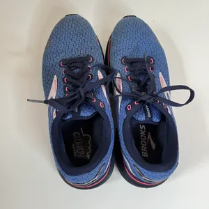Brooks Ghost 15 Women’s Running Sneakers Blue Peacoat Pink US 9.5 thumbnail 6