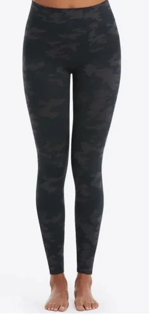 Spanx Black Camo High Rise Look At Me Now Pull On Leggings thumbnail 1