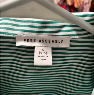 Free Assembly Cropped long sleeve shirt Size S thumbnail 4