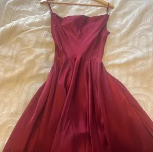 Red/Maroon  Floor Length Prom Gowm thumbnail 1