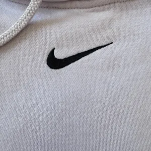 Nike Center Swoosh (embroidered) Size XS (unisex) in light lavender thumbnail 6