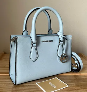 Michael Kors Purse thumbnail 1
