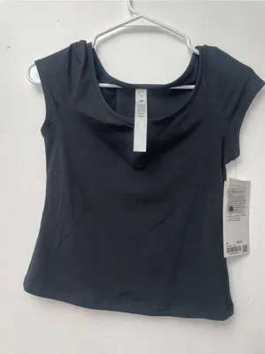 Lululemon Cap-Sleeve Henley T-Shirt Black Size Medium M NWT thumbnail 1