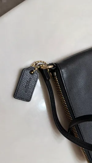 Coach Black Leather Wristlet thumbnail 11
