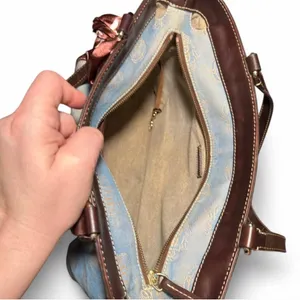 Dooney & Bourke East West Canvas / Leather Trim Donegal Crest Tote Shoulder Bag thumbnail 7