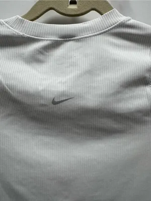 Nike Women’s Zenvy Cropped White Ribbed Top Medium Form Fitting Dri-Fit thumbnail 6