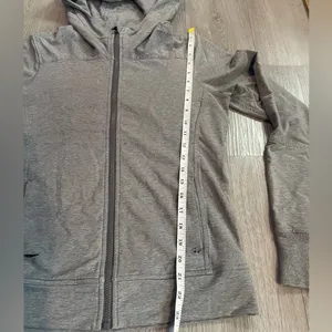Lululemon Belle Hoodie Light Gray size 4 thumbnail 12