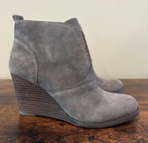 Lucky Brand Women's Zanta Bootie Ankle Boot storm Blue Gray size‎ 7.5 thumbnail 1