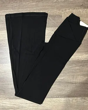 Aerie MEDIUM REGULAR New With Tags OFFLINE Crossover BUTTERSOFT FLARE LEGGINGS thumbnail 15