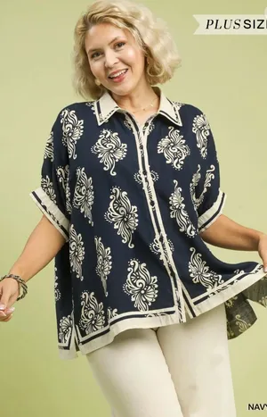 New! Umgee Navy Abstract  Print Button-Front Plus Size Top Size 1X thumbnail 1