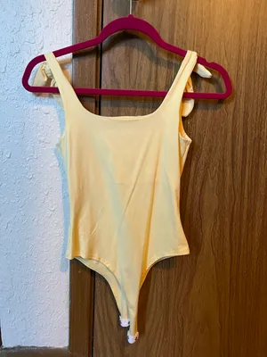 yellow bodysuit Size XS thumbnail 1